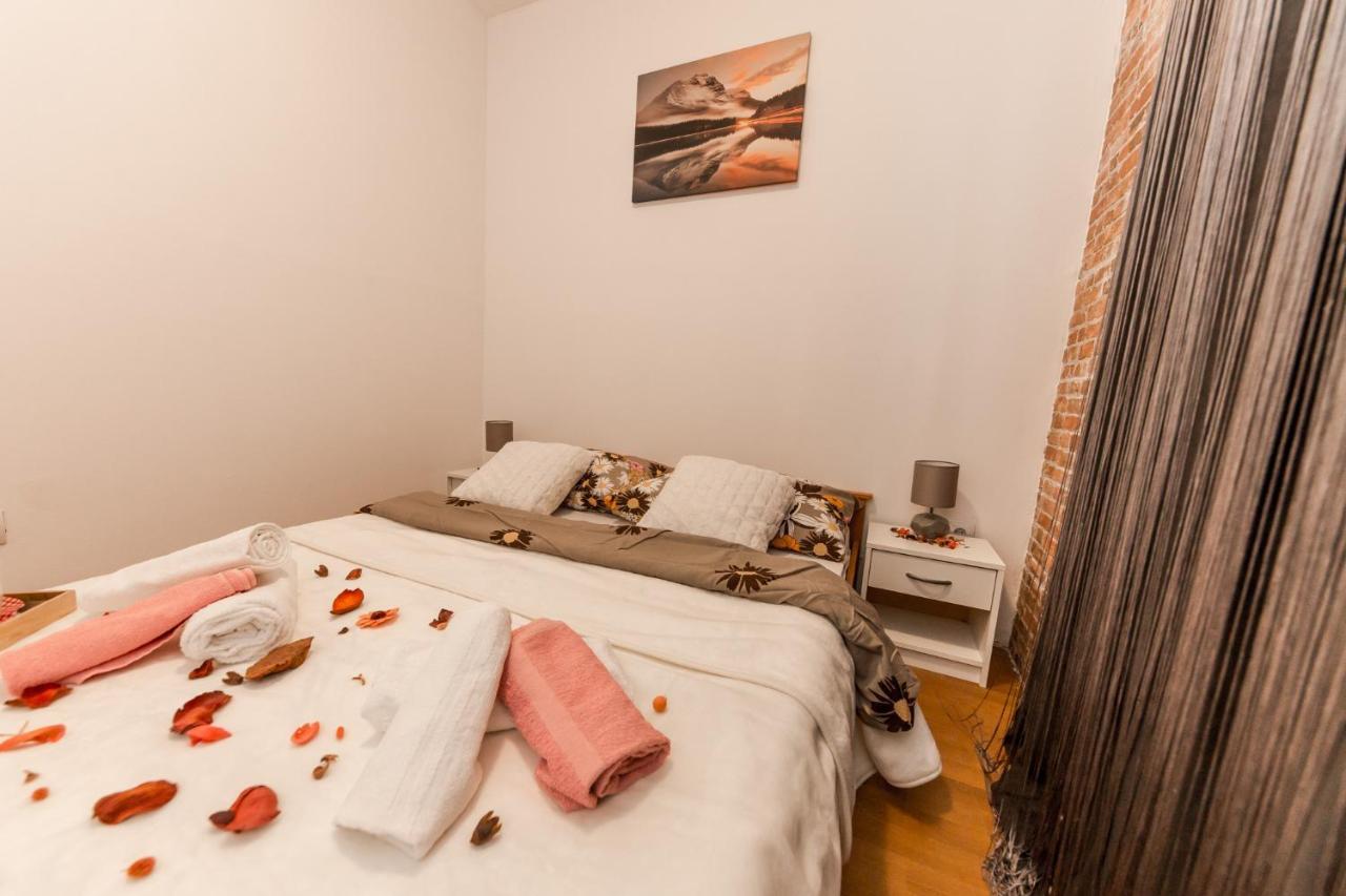 Apartments Vukman Trogir Exterior photo